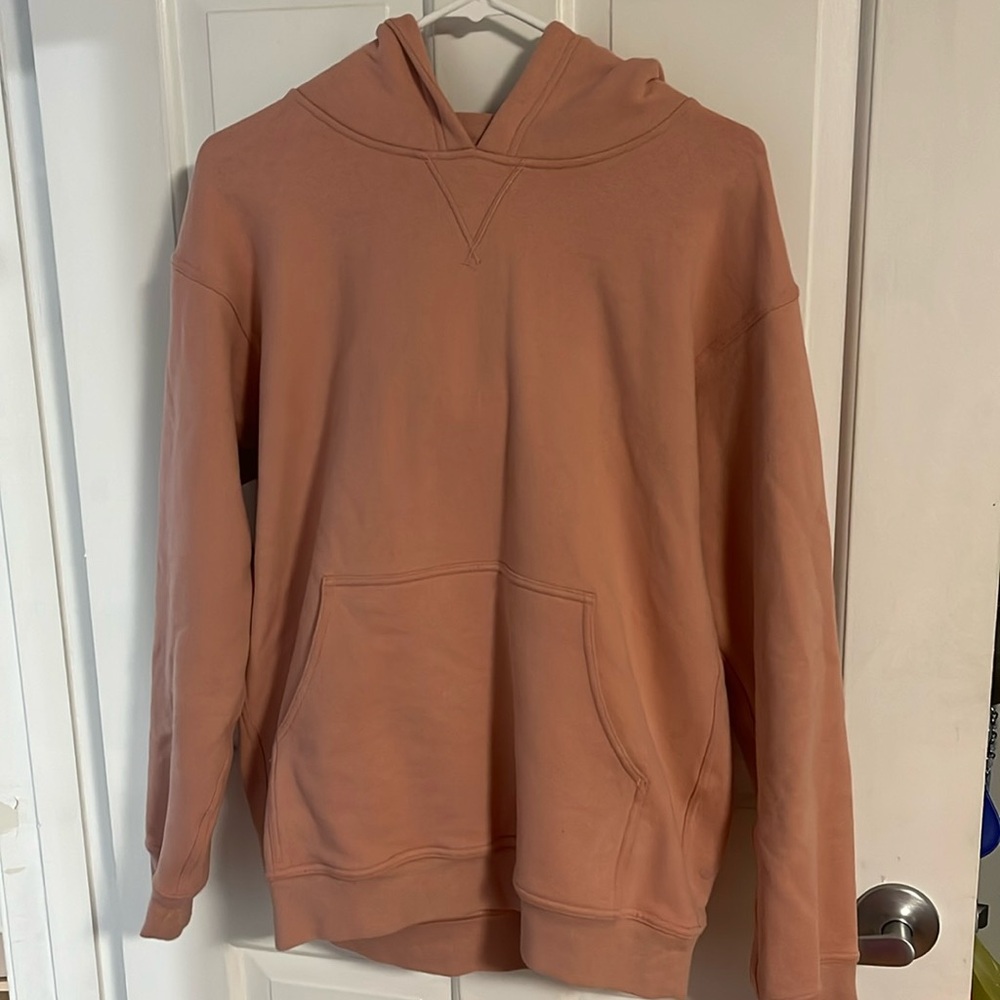 Lululemon sweatshirt